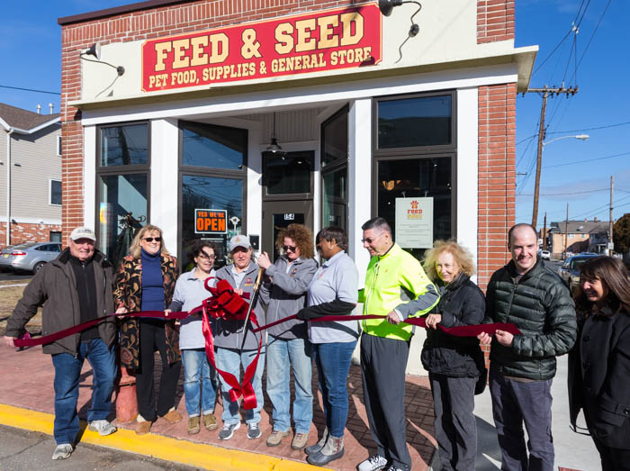 Feed & Seed, Highlands, NJ